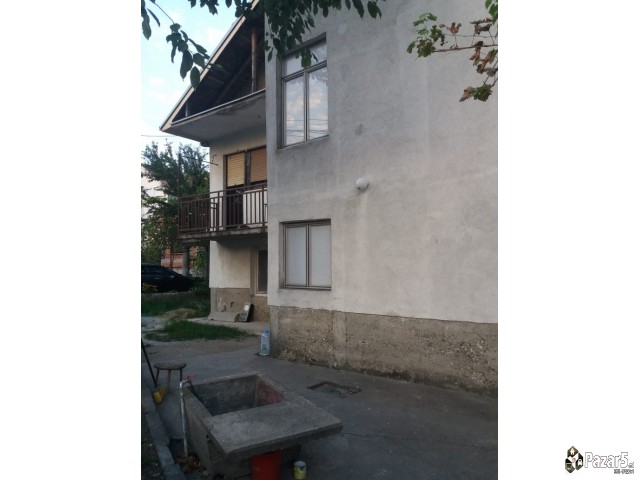 Продавам Куќа/Куќи во Ѓорче Петров