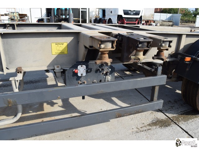 Poluprikolka Fliegl Sds 380, 2004