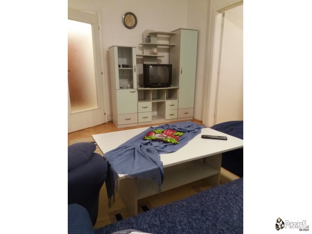 Издавам наместен стан во Н.Лисиче