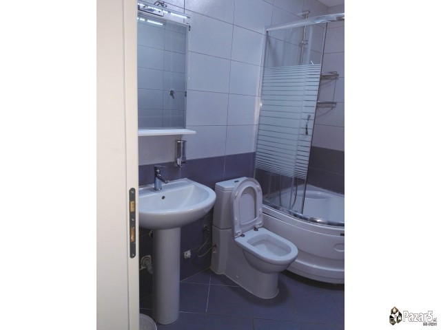 Издавање на двособен стан во нас.Аеродром