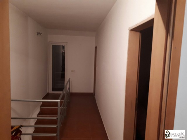 Се продава куќа во Инџиково