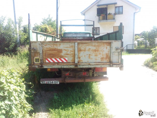 Se Prodava Mercedes 8-11