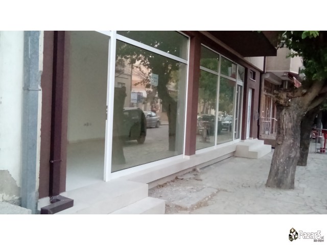 СЕ ИЗДАВА НОВ ДЕЛОВЕН ПРОСТОР ВО ЦЕНТАР НА КУМАНОВ