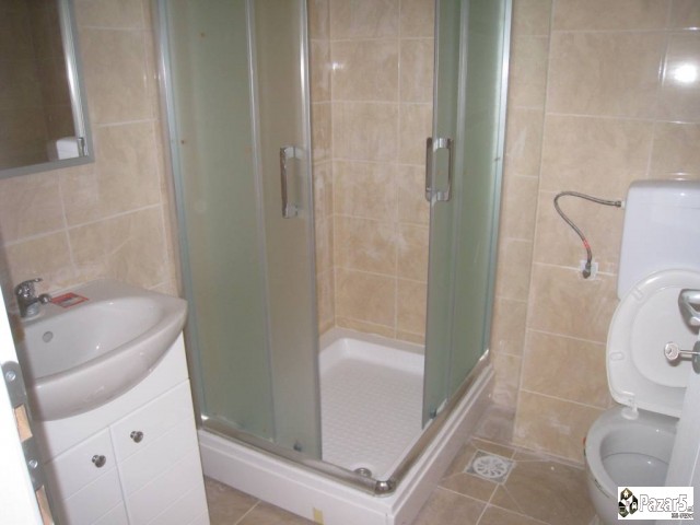 СЕ ПРОДАВА НОВ ТРОСОБЕН СТАН ВО КИСЕЛА ВОДА