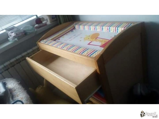 Se Prodava Fiokara Za Povivanje Na Bebe