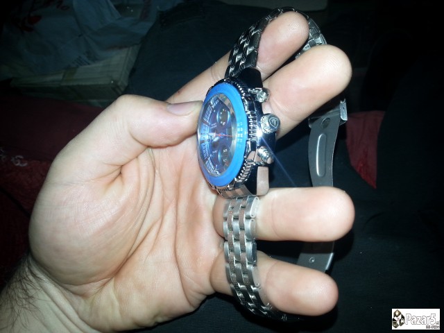 Prodavam Shark Sportski Rachen Chasovnik - Origina