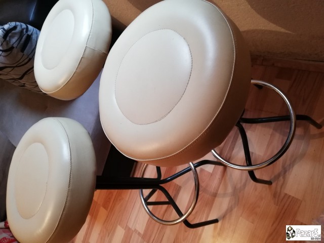 ПРОДАВАМ БИФЕ СО ТРИ СТОЛИЦИ