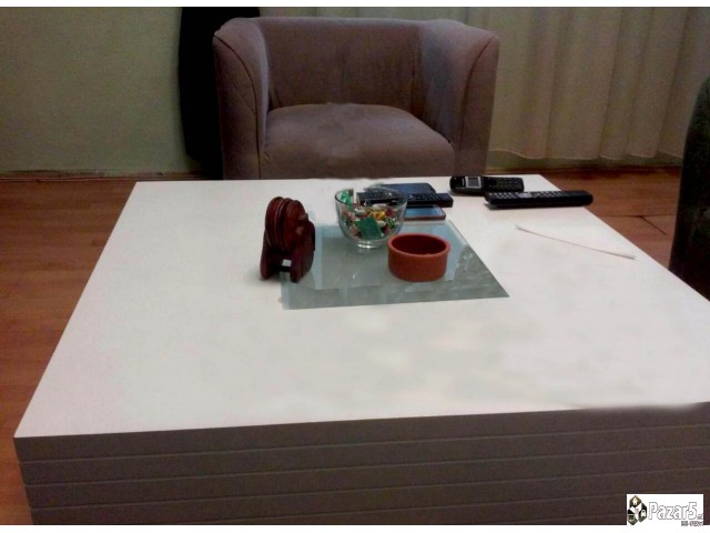 Se Prodava Masiv Masa , Frizider , Klub Masa I Umi