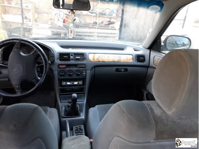 Продавам автомобил