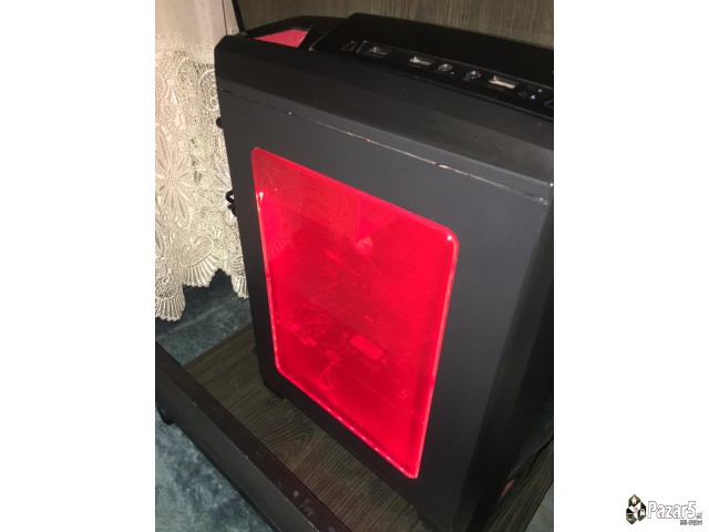 Se Prodava Kompjuter