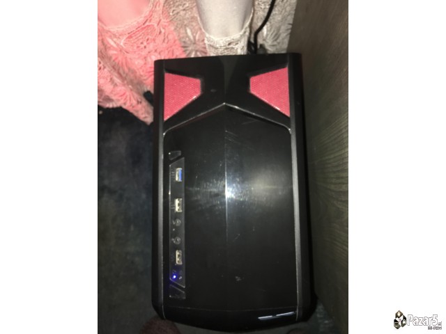 Se Prodava Kompjuter