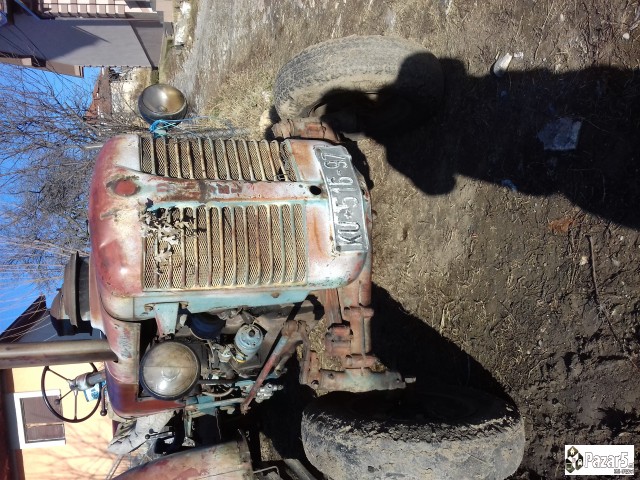 Traktor Zetor  55    2 Zetori