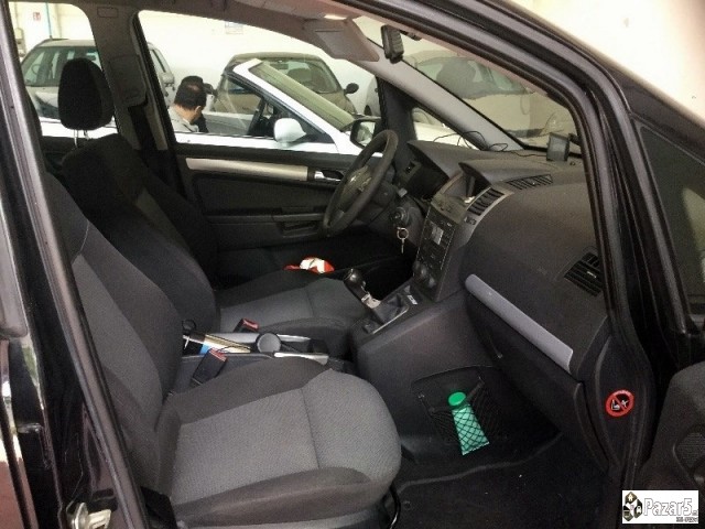 Opel Zafira 1.6  Benzin - Metan 2007g