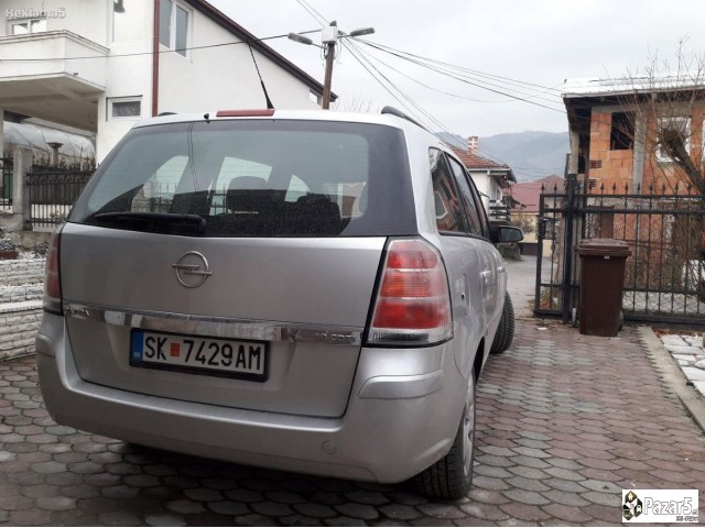 СЕ ПРОДАВА ОПЕЛ ЗАФИРА-ИТНО