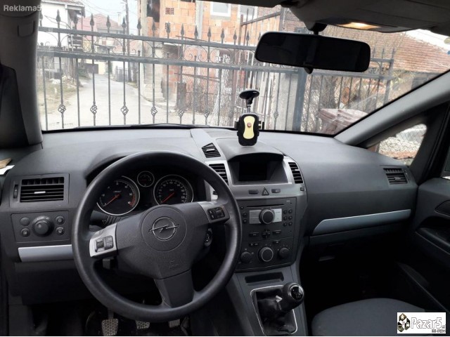 СЕ ПРОДАВА ОПЕЛ ЗАФИРА-ИТНО