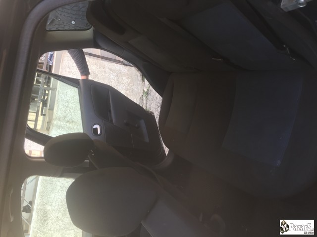 Prodavam Ford Fiesta 1.4 Bezin 2006