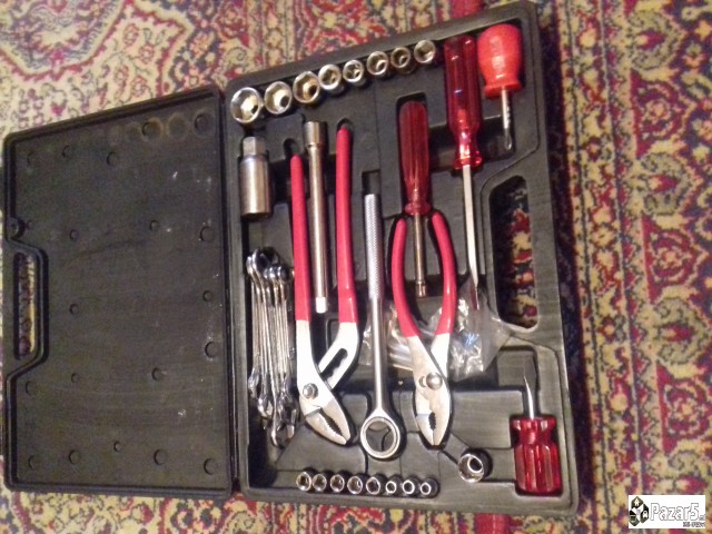 Se Prodavat Gidori Doneseni Od Germanja Cena Za Dv