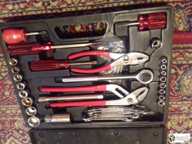 Se Prodavat Gidori Doneseni Od Germanja Cena Za Dv