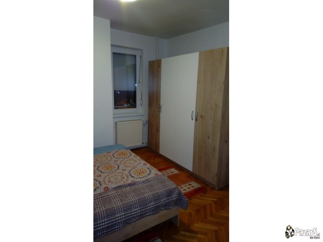 Izdavam Stan 65m2, Reonski Centar Aerodrom  