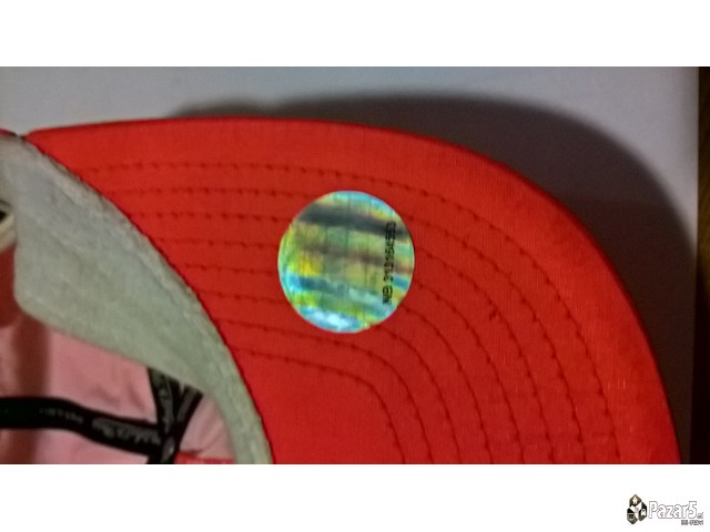 Постери,списание,поштенски марки,сликички и жетони