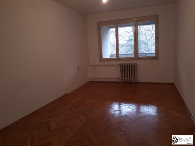 Издавам стан