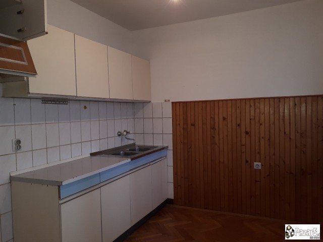 Издавам стан