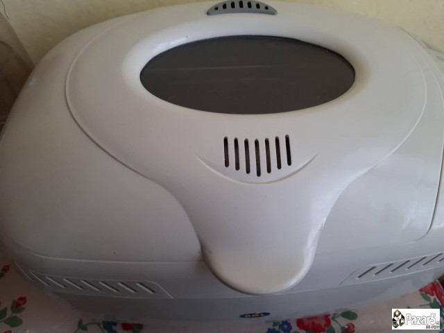 Продавам лебарка(апарат за правење и печење)