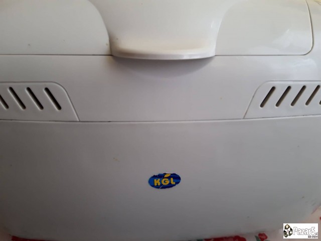 Продавам лебарка(апарат за правење и печење)