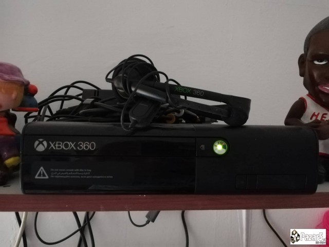Xbox 360 + Kinekt  I Igri