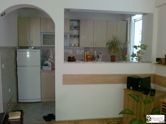 Se Izdava Dvosoben Stan Crnice Nad Drzavna Bolnica