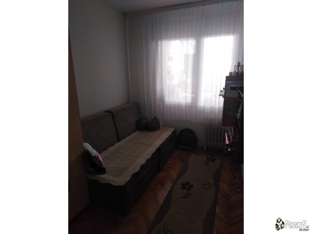 Prodavam Ednosoben Stan