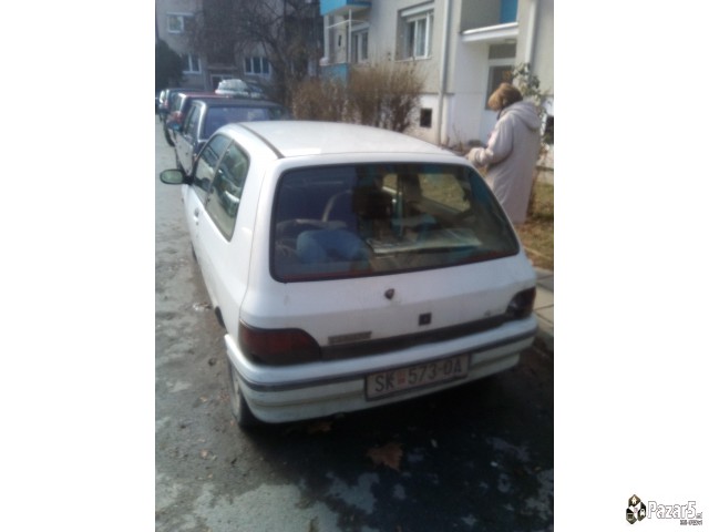 Prodavam Reno Klio 1.4 Benzin/plin Bez Atest