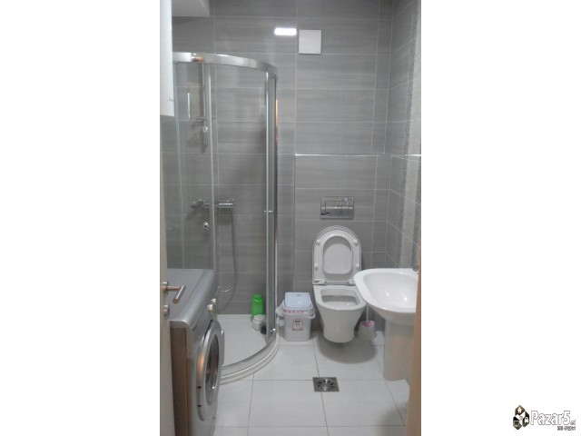 СЕ ИЗДАВА 3-СОБЕН НАМЕСТЕН СТАН ВО МИЧУРИН