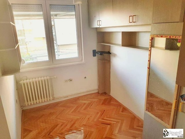 Се продава 91м2 со 3 спални соби близу до Citymall