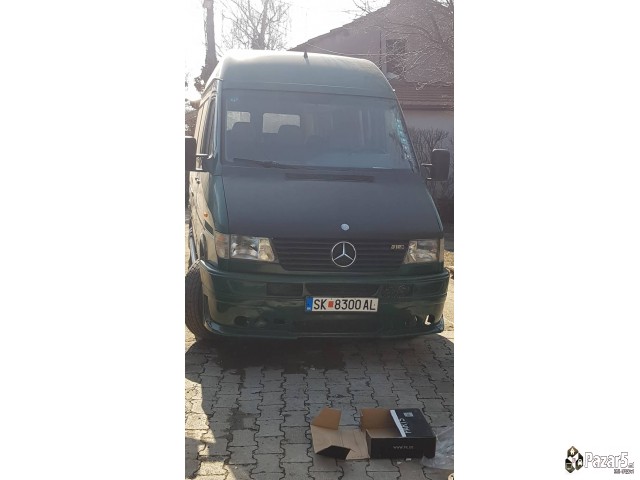 Mercedes Sprinter 212 