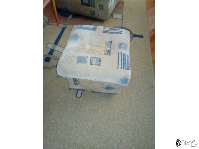 Аголна гарнитура