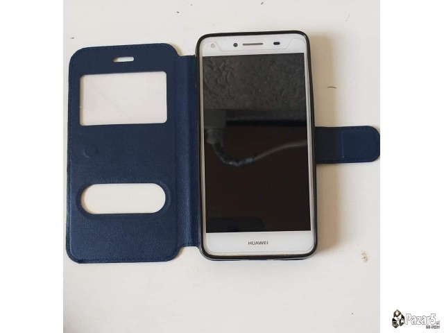 Prodavam Telefon Huawel J5 2017 God Nova Staklena 