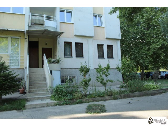 Издавам стан