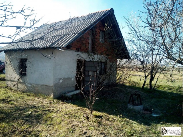 Vikendica-niva Gorno Orizari