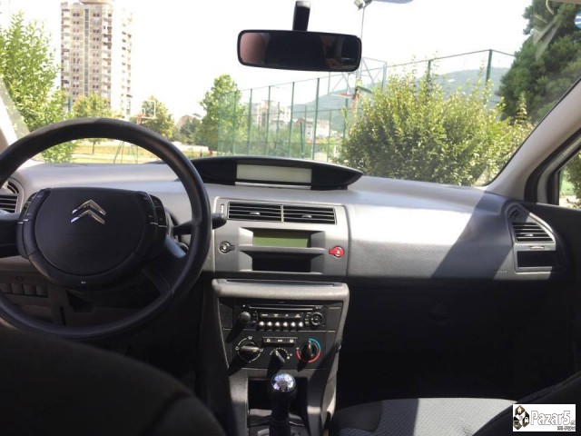 Prodavam Citroen C4