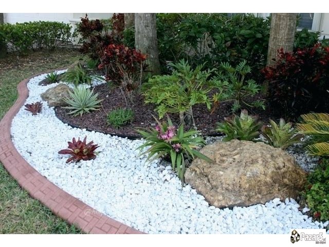 МЕРМЕРНИ КАМЧИЊА ЗА ДВОР