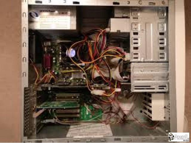 Zacuvan Kompjuter.koristen 1 Godina So Dobri Perfo