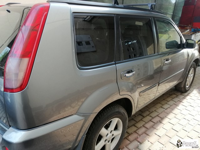 Prodavam Nisan X Trail