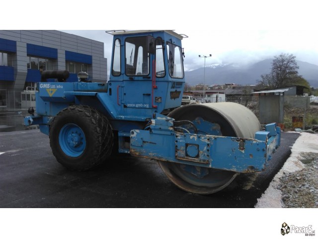 Se Prodavaat Dva Valjaci:vlajak Bomag Bw 219d2 I V