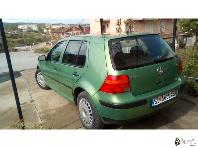 Prodavam Golf 4