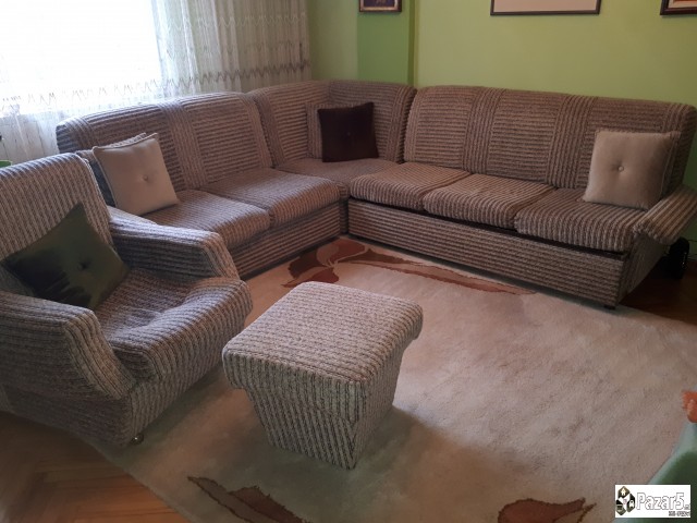 Prodavam Agolna Garnitura