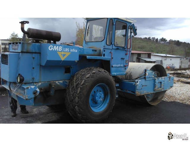 Se Prodava Valjak Hamm 2411 Sd