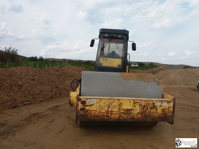 Se Prodava Valjak Bomag Bw 219 D2