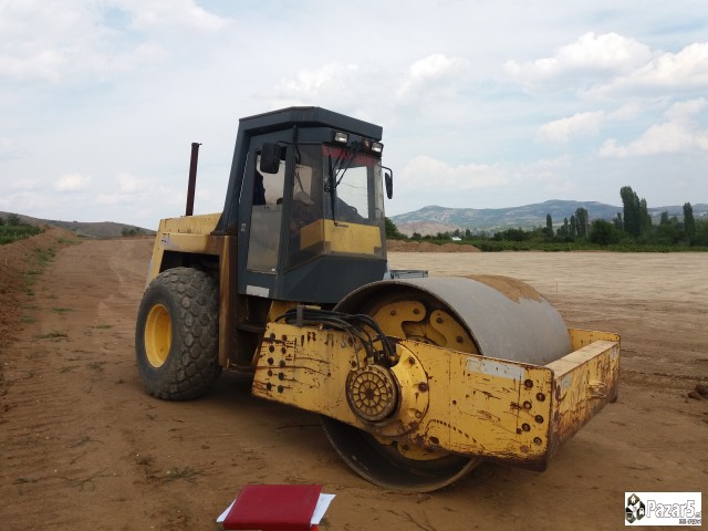 Se Prodava Valjak Bomag Bw 219 D2