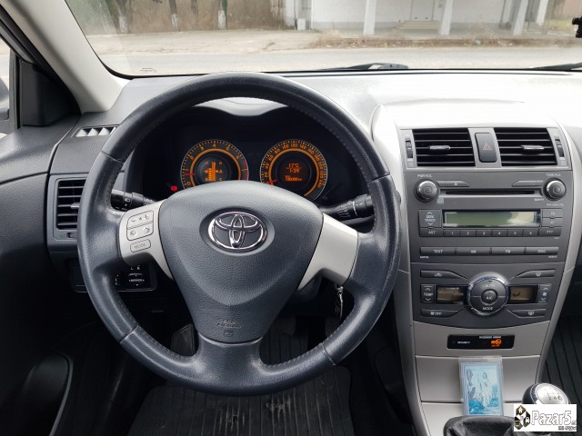 Toyota Corolla 1.4 Vvt-i/plin-prv Sopstvenik